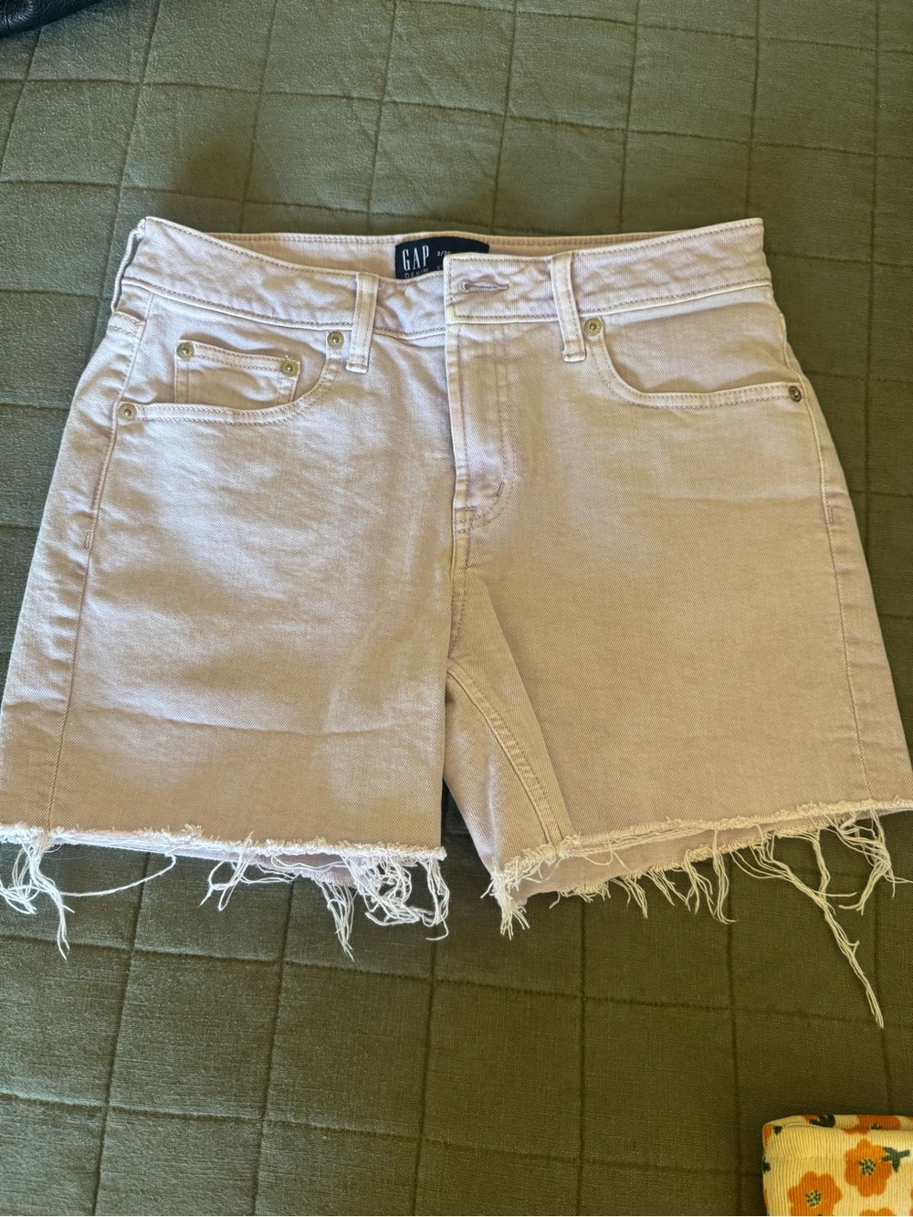 GAP Women's Pale Purple Frayed Hem Denim Shorts